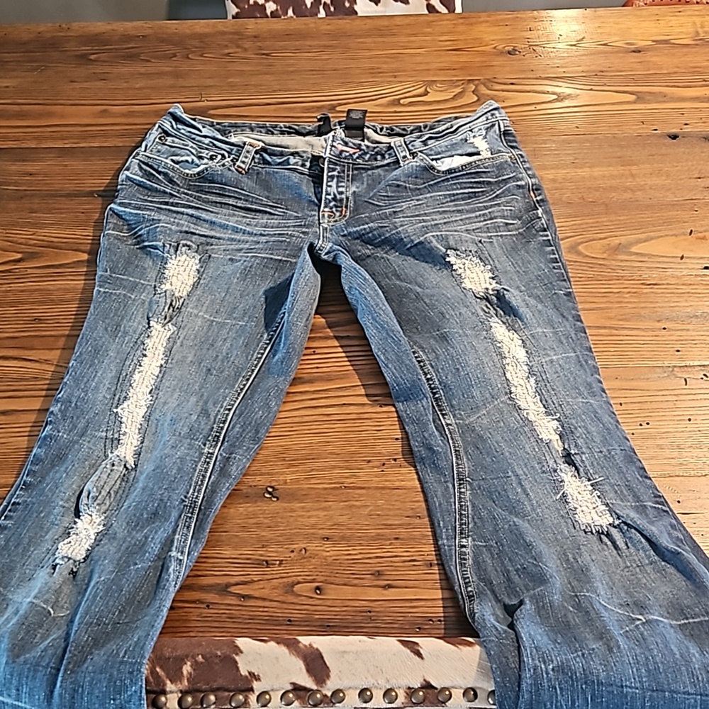 Bisou Bisou Jeans